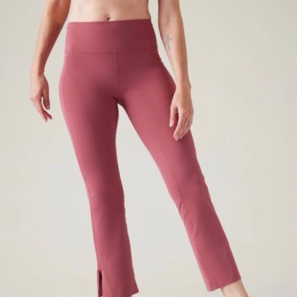 Athleta Pink Ankle Cropped Pants